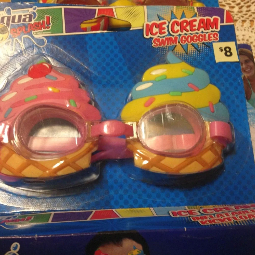 New Fun Swim Goggles and Kickfloats bundle